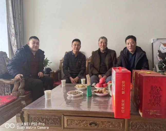 学院领导走访慰问十大博彩足球网站排名
退休教职工
